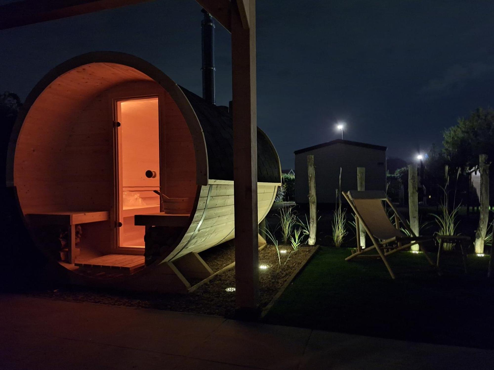 'Relax Lodge Sea' - Wellness Lodge In Zeeland - Private Sauna - Airco - Garden - Outdoor Swimming Pool - Free Wifi, Towels & Bed Linen Heinkenszand Exterior photo